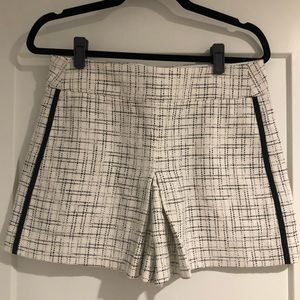 Club Monaco Skort
